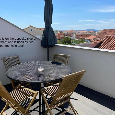 Apartment Vodice - Lovric 외부 사진