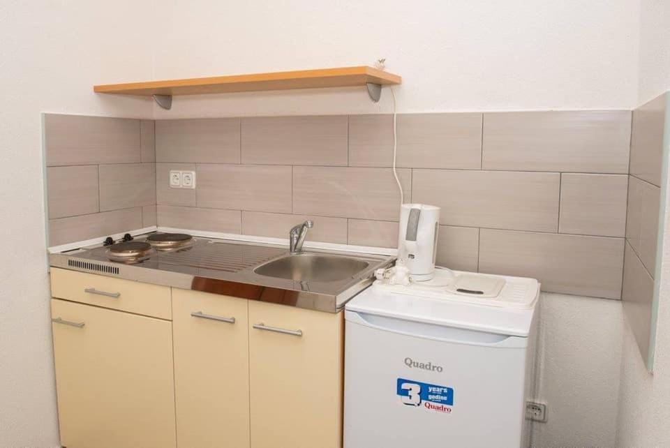 Apartment Vodice - Lovric 외부 사진