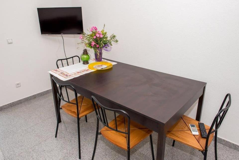 Apartment Vodice - Lovric 외부 사진