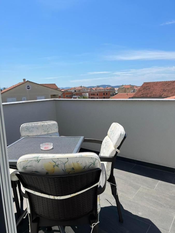 Apartment Vodice - Lovric 외부 사진